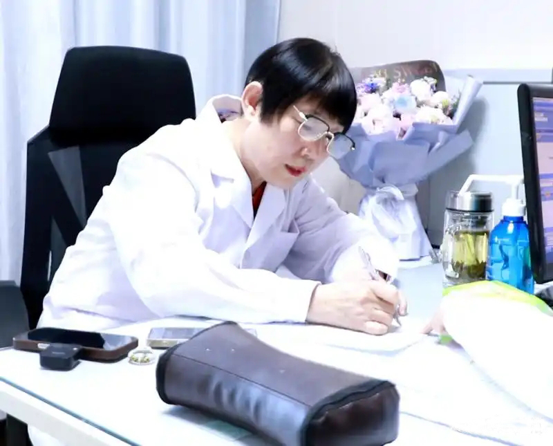 中西结合守护精神健康，精神科专家段斐四十年专注精神疾病诊疗体系创新