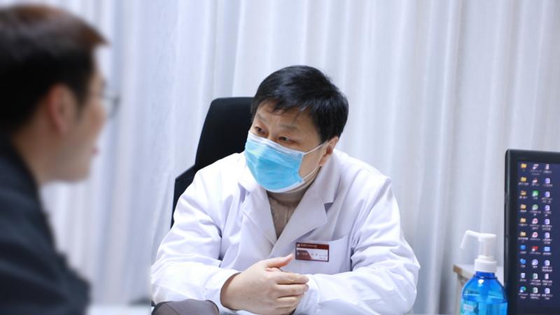 医师节致敬基层医者，精神科杨晓四十载深耕中西结合精神诊疗获殊荣